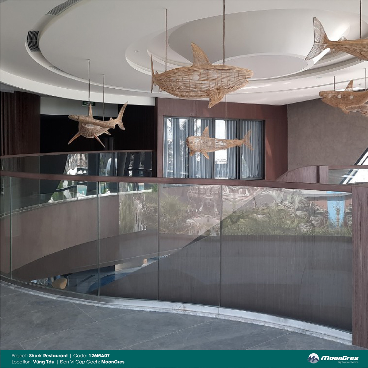 SHARK RESTAURANT-02.jpg
